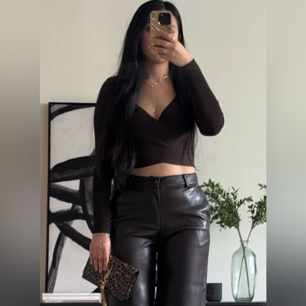 Forever 21 Dark Brown Long Sleeve Crop Top